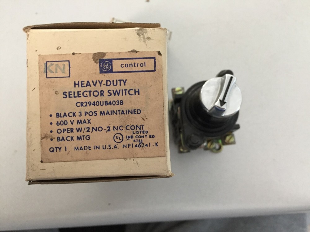 GE CR2940UB4038 3 POSITION HEAVY DUTY SELECTOR SWITCH