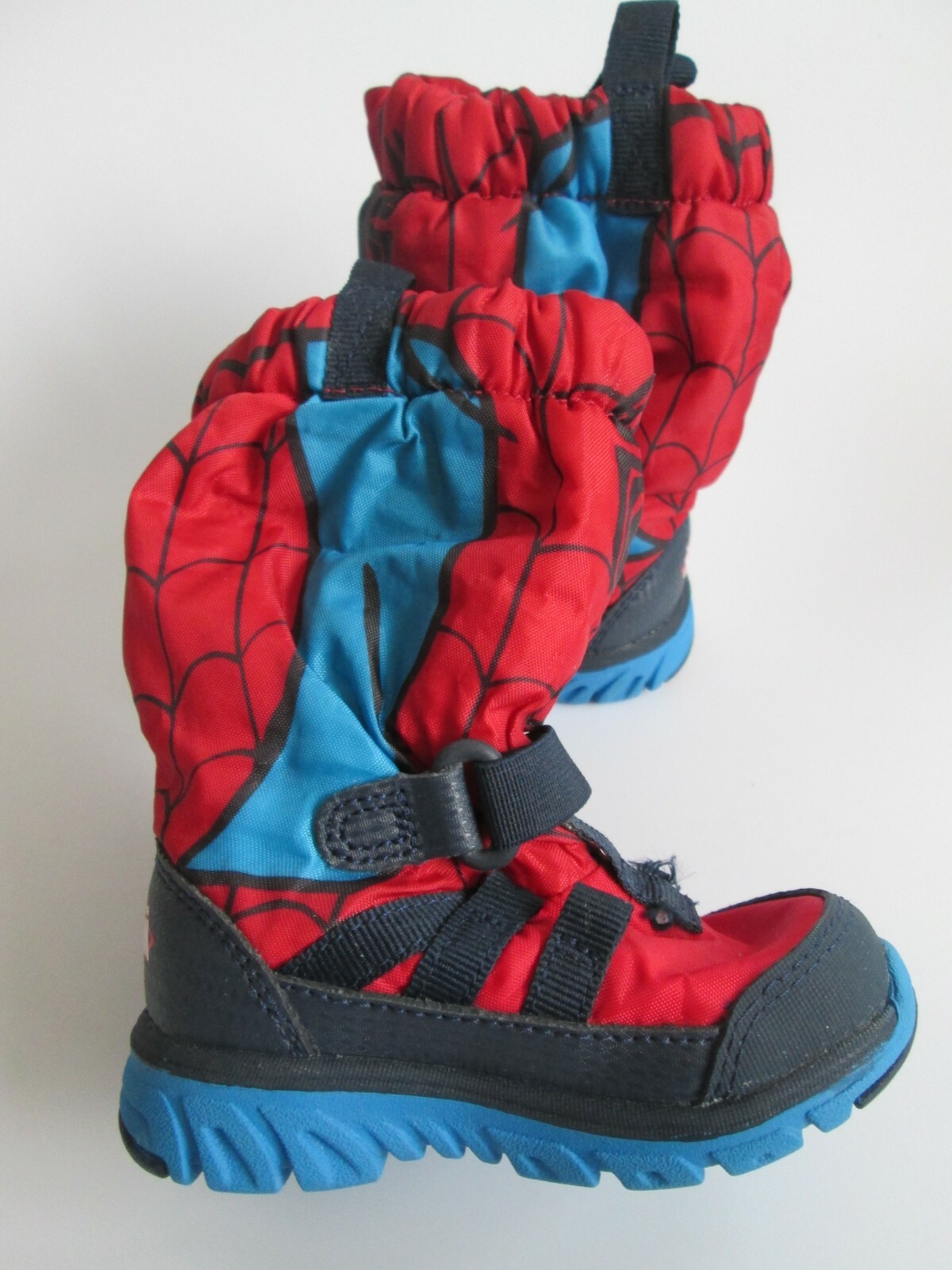 STRIDE RITE Winter Snow Boots Size 4 Sneaker Boot Red Spider-Man Made 2 play M2P