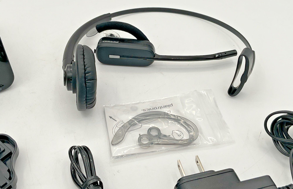 Plantronics C054A Wireless Headset System DECT COMPLETE CLEAN Fast Free Shipping