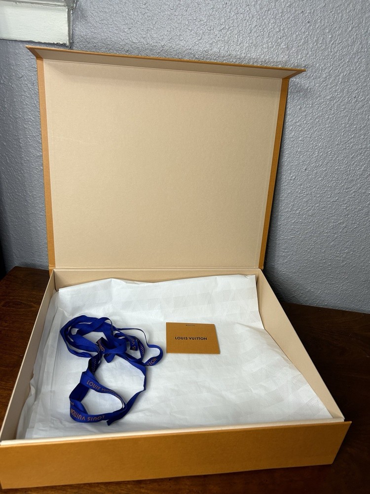 Authentic LOUIS VUITTON Empty Box 14x12x3 ( #6)