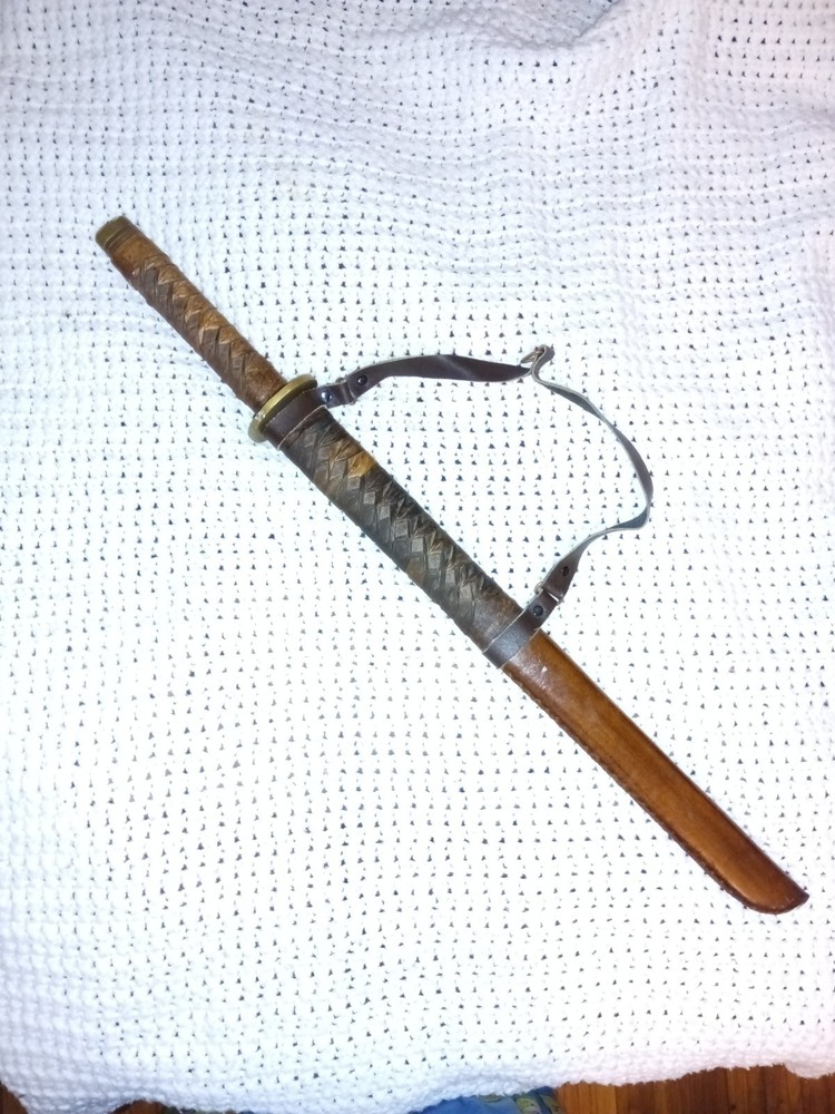 Decorative Samurai Katana with Leather-Wrapped Scabbard & Shoulder Strap