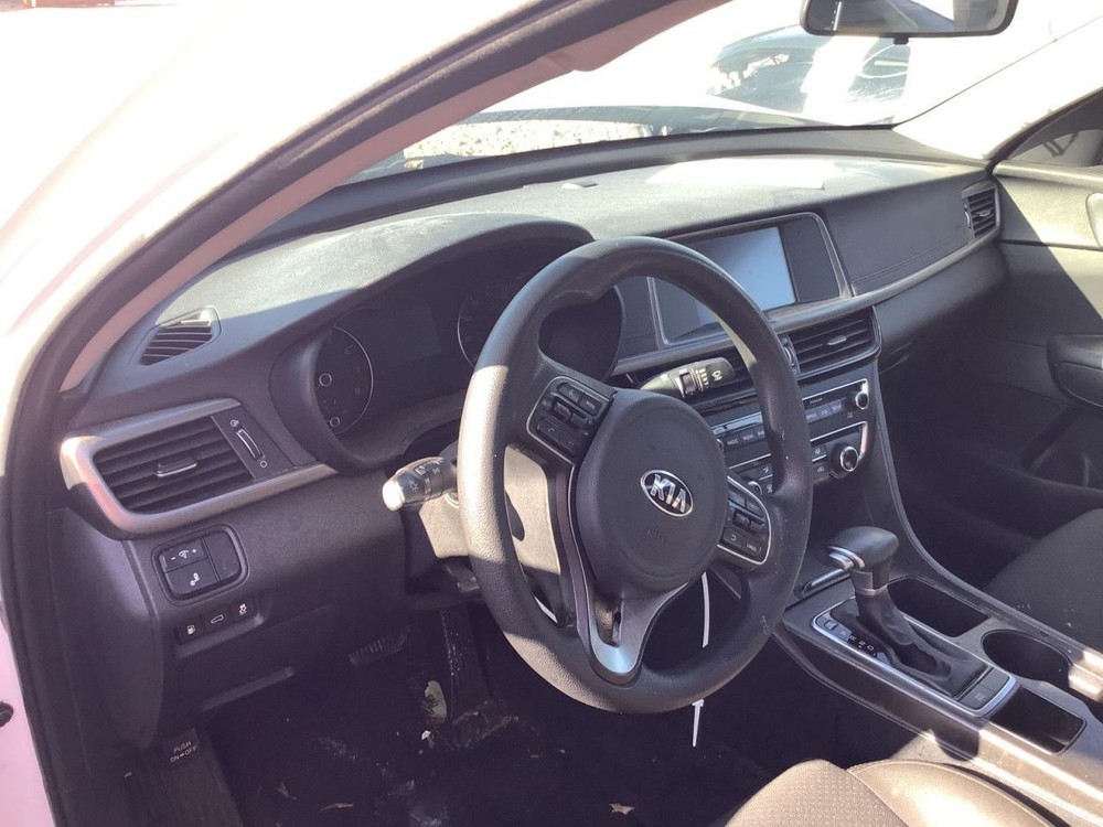 OPTIMAKIA 2018 Glove Box 4712269