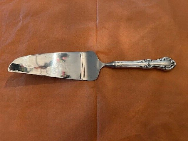 International Silver Pie and Cake Server with Stainless Blade