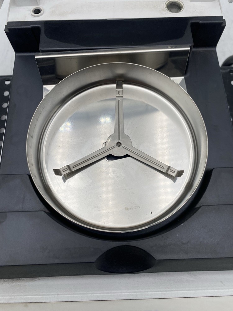 Mettler Toledo HB43 Halogen Moisture Analyzer