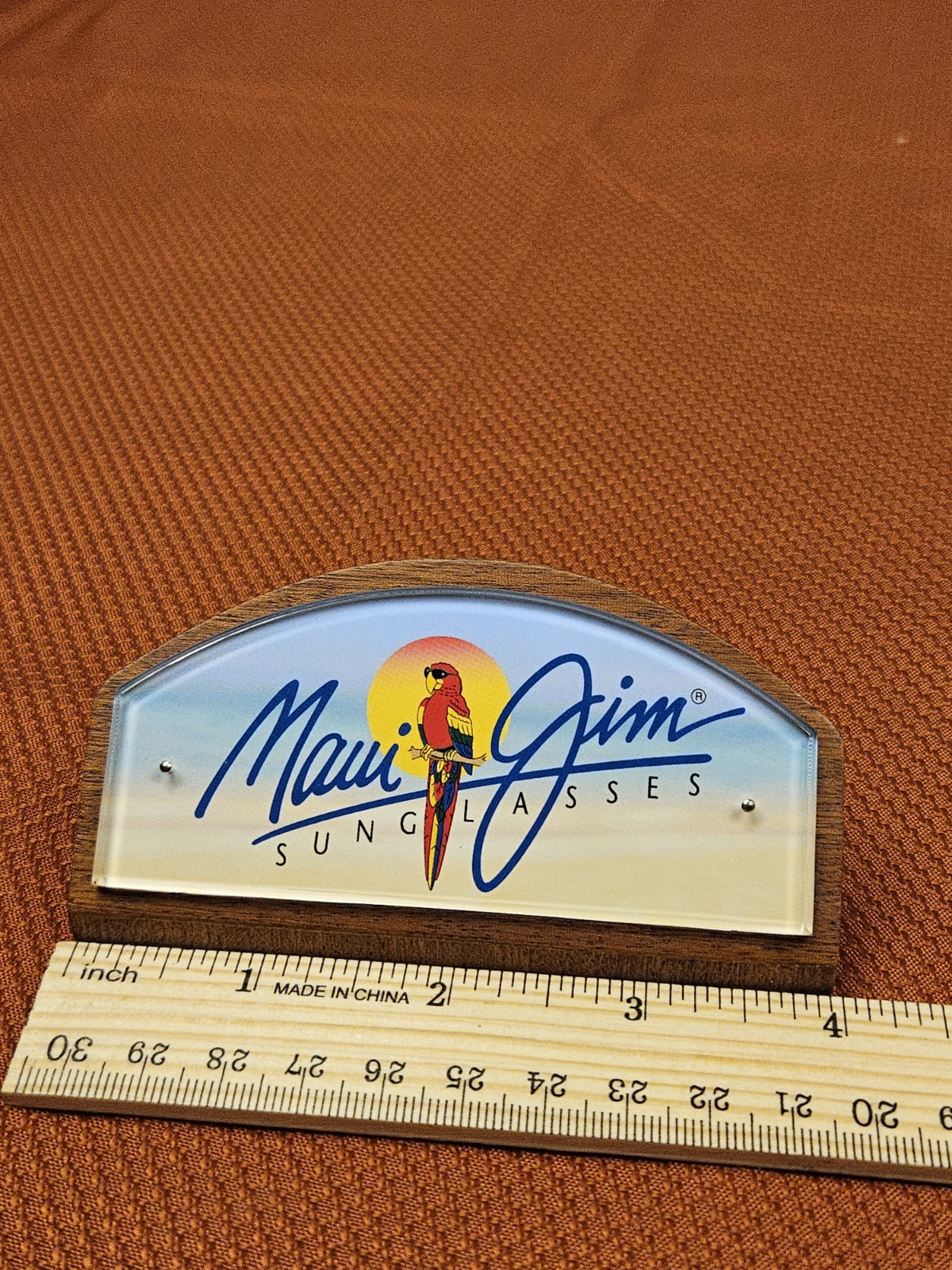 Small Maui Jim Retail Display Sign - Wood 4"