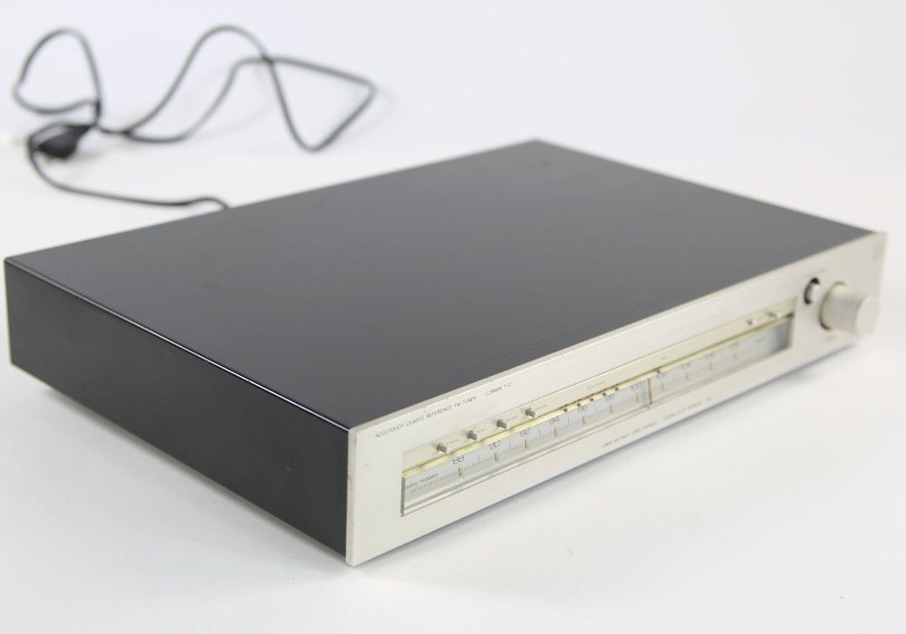 Luxman FM Tuner T-12