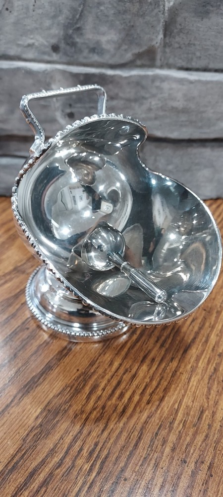 Silver Sugar Shuttle