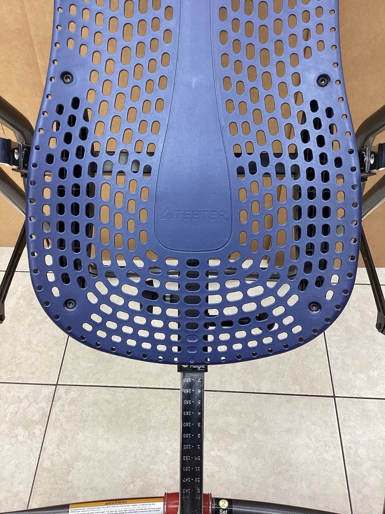 Teeter Hang UPS Inversion Table excellent!!