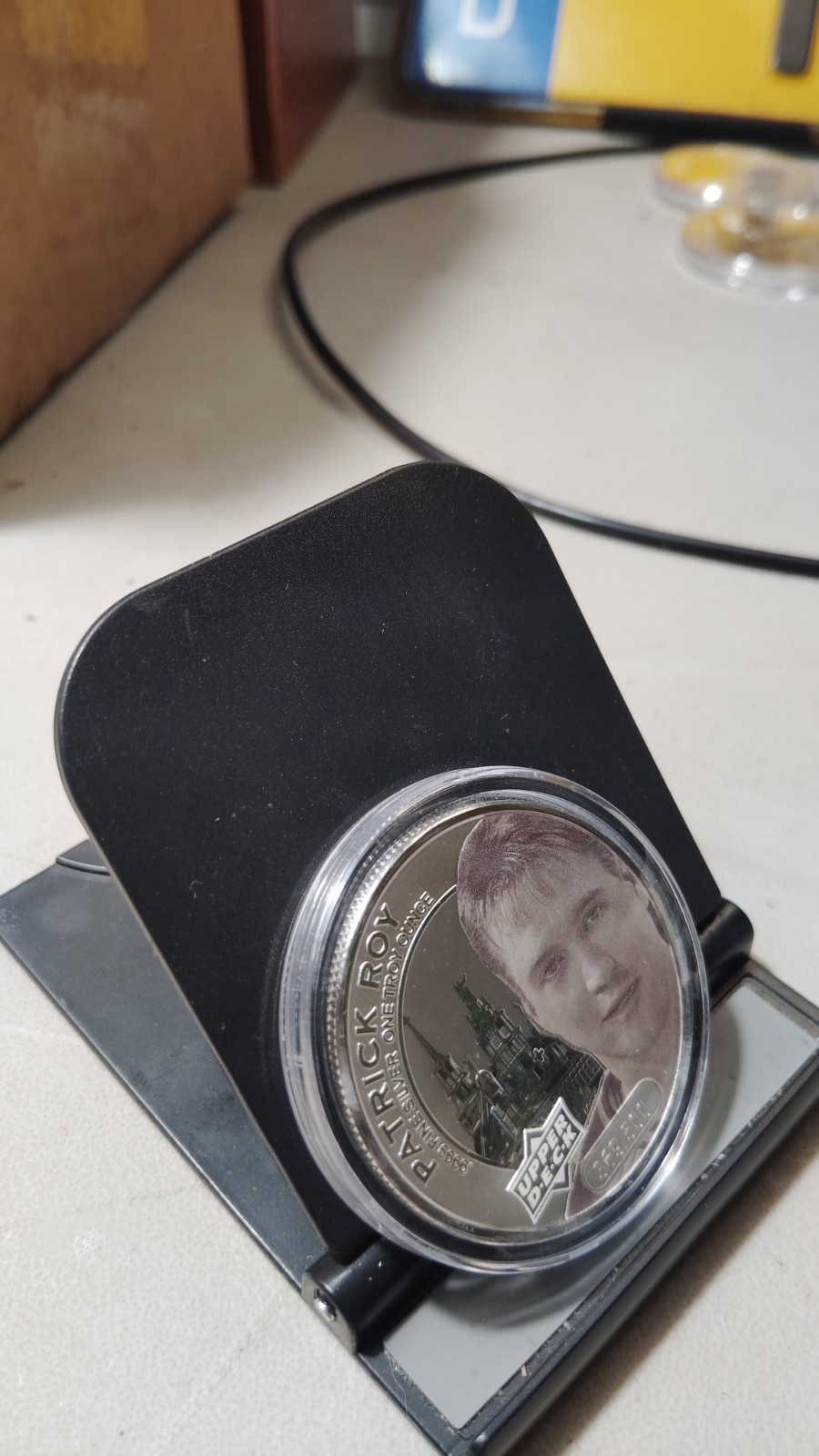 PATRICK ROY UPPER DECK HOCKEY GRANDEUR ONE OUNCE .9999 SILVER COIN SER.#/500