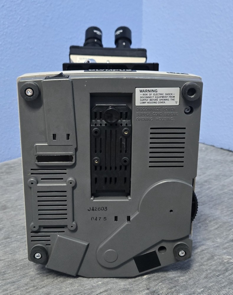 Olympus CH-2, CHT Microscope with objectives 4 X 10X 40X 100X (INV10)