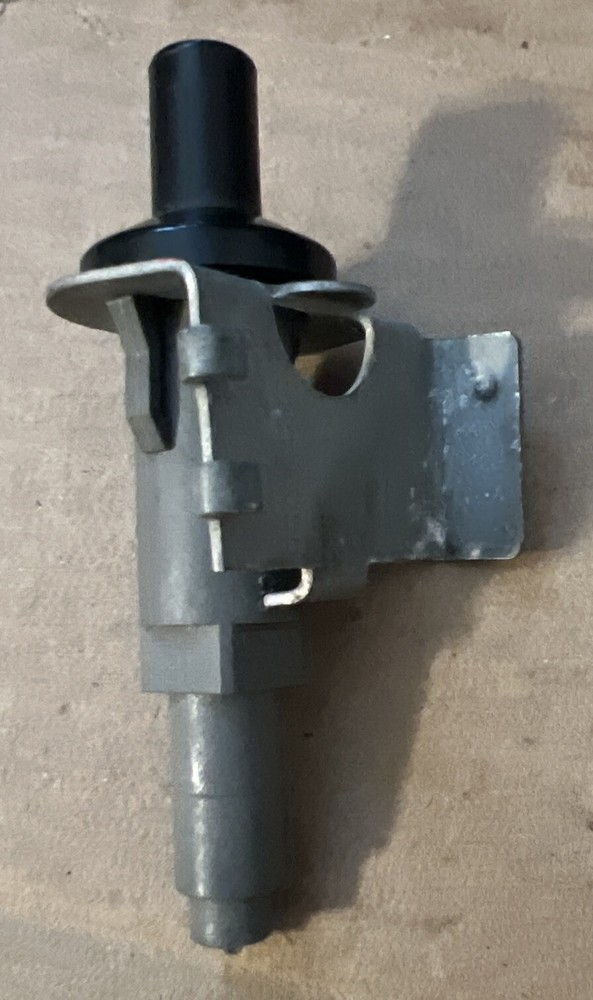 097159-01 Piezo Ignitor Snap In Style