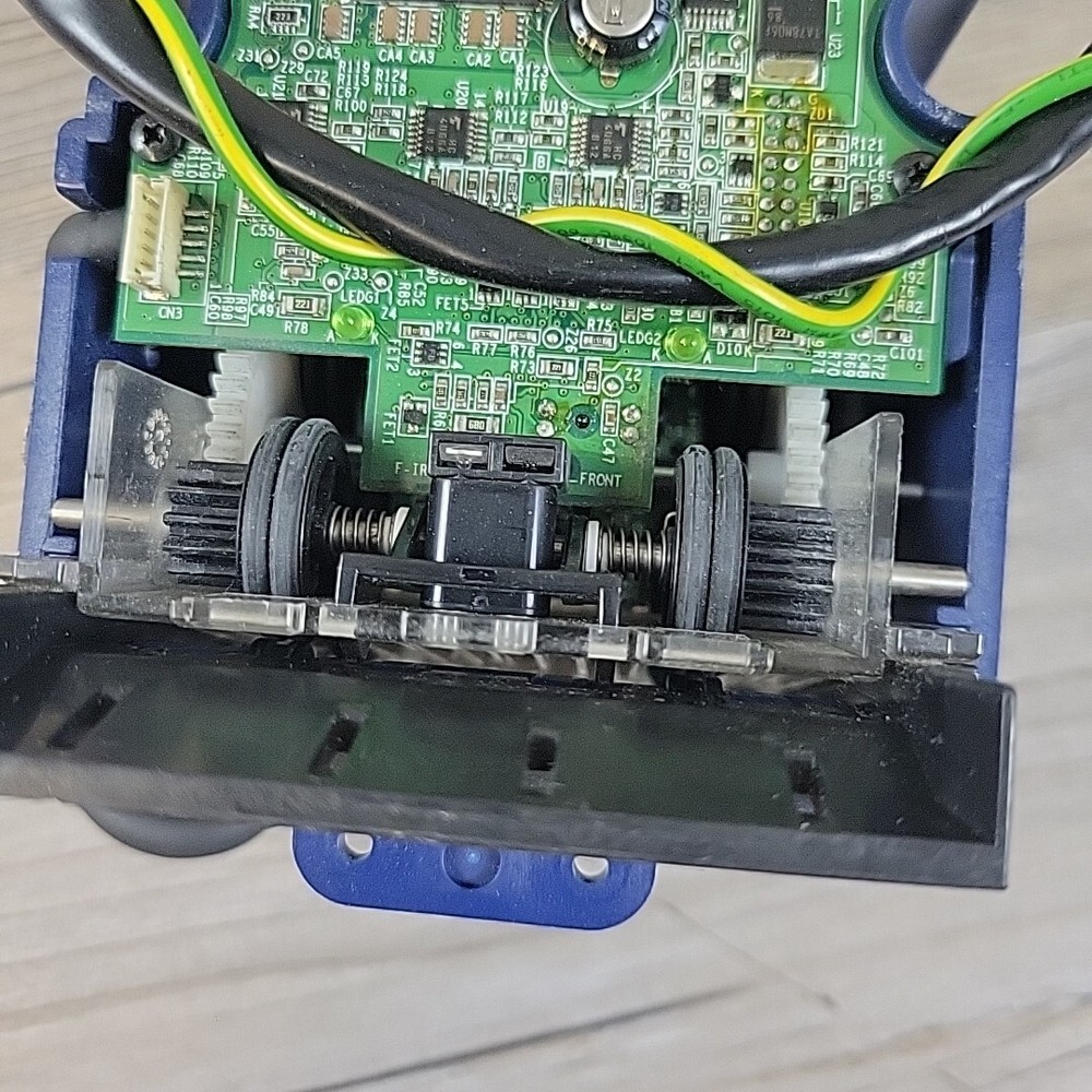 JCM DBV-302 Bill Validator DBV-302-SD-USA3-C211-44-000 Untested Missing Front