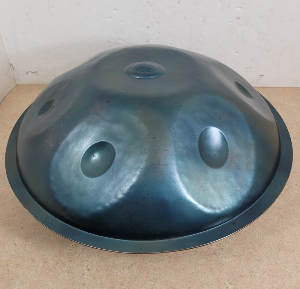 Isthmus Instruments E Minor Handpan