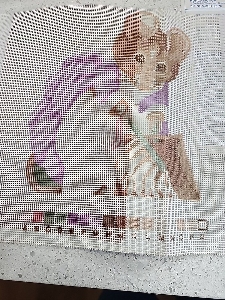Needle Treasures Needlepoint Kit Hunca Munca Mouse *Read*