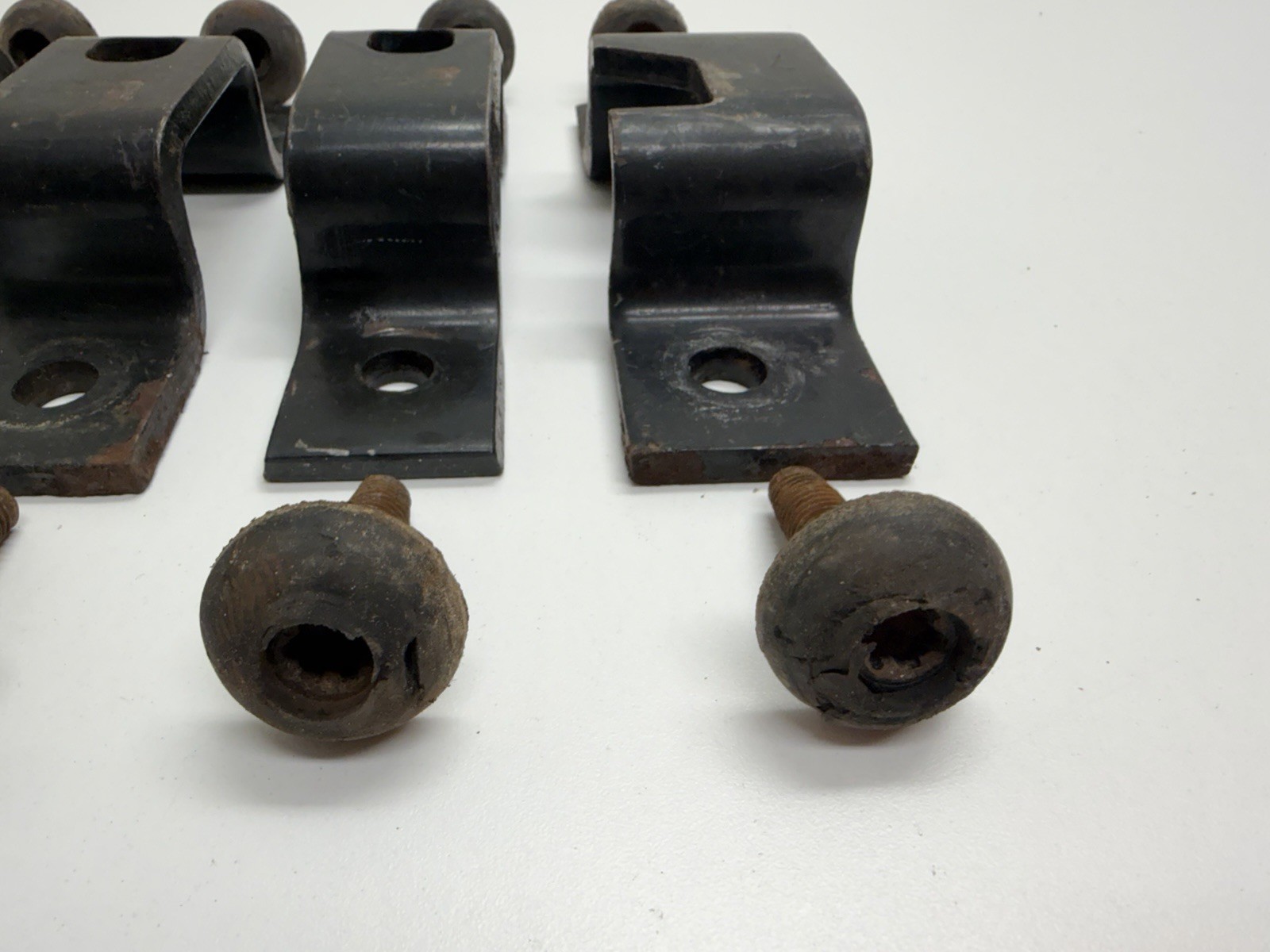 92 - 07 FORD VAN ECONOLINE E SERIES CLUB WAGON BENCH SEAT MOUNTING BRACKETS B40