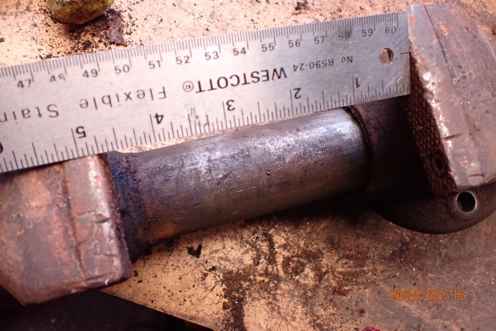 OLDER WILTON BULLET BENCH VISE FUNCTIONAL BUT HAS ISSUES