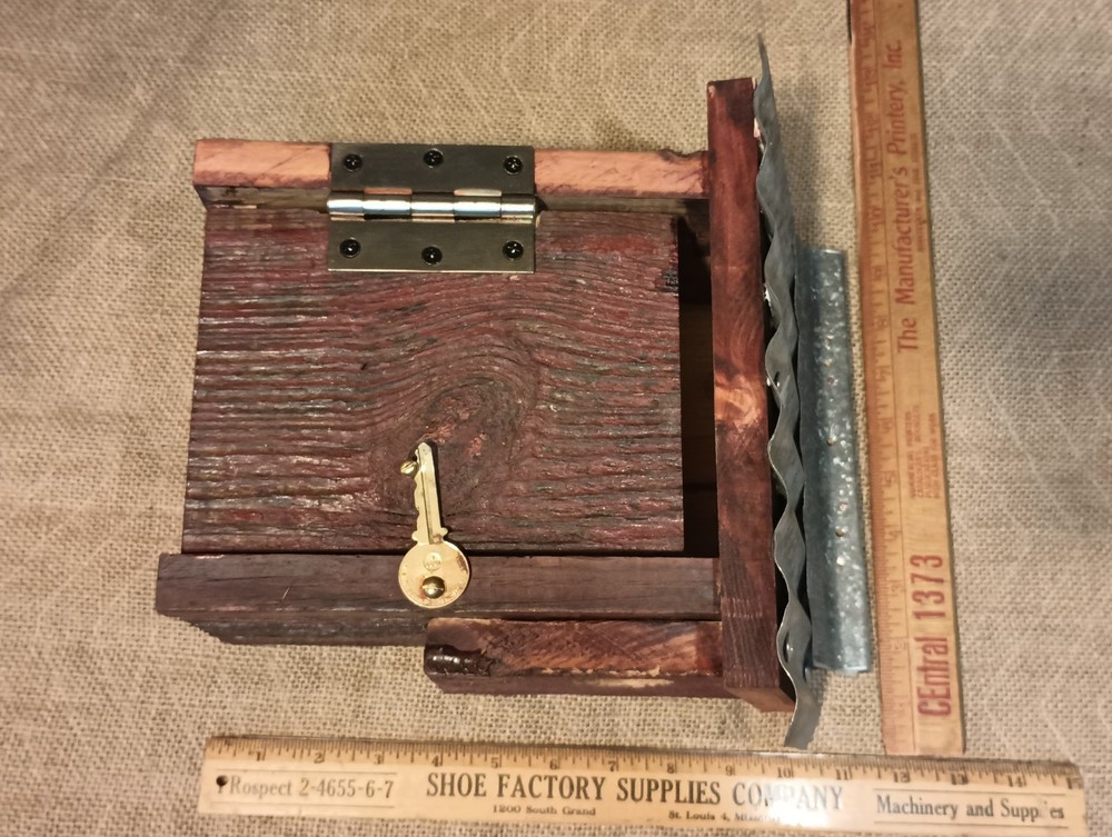 Rustic BIRDHOUSE made using salvaged and recycled material