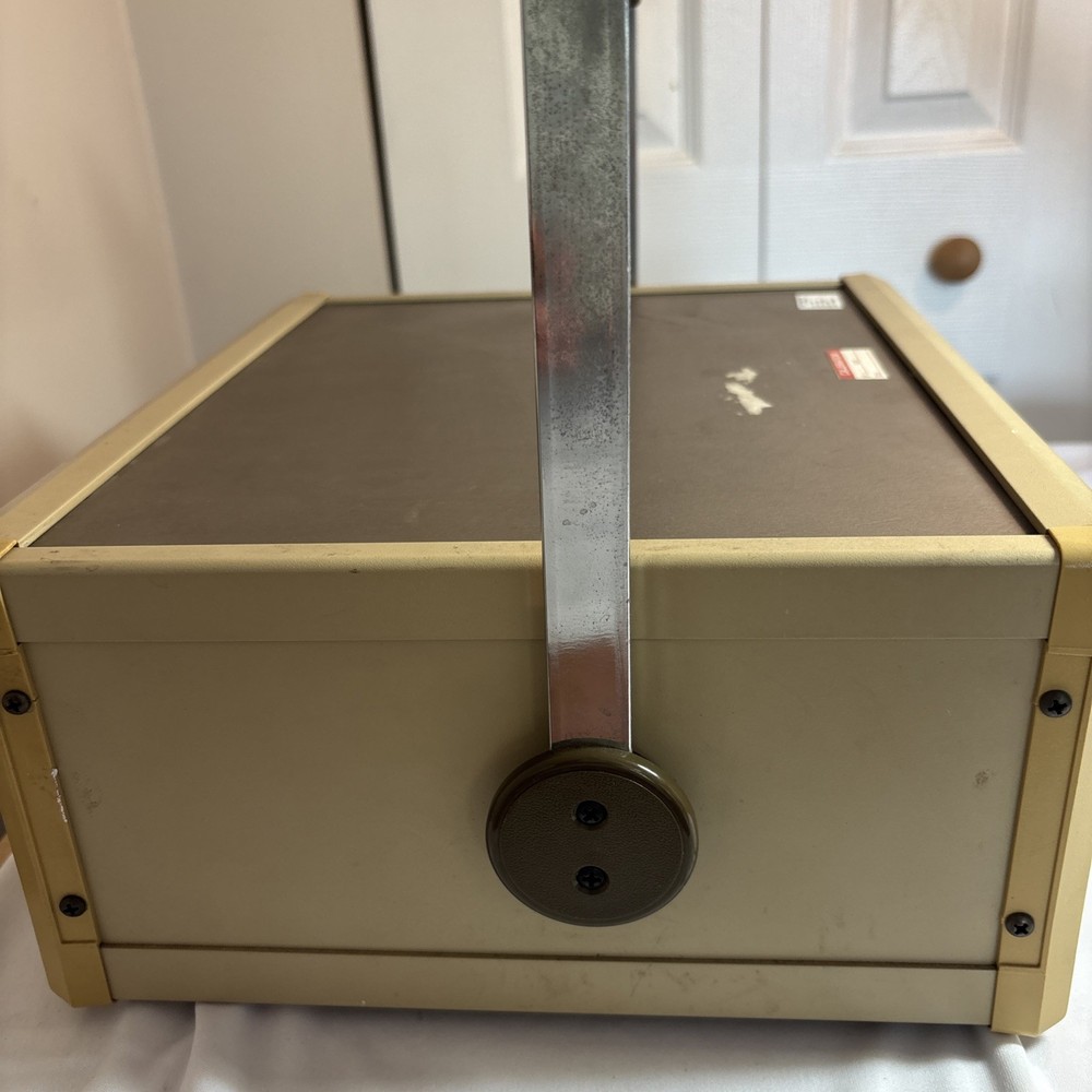 B+K Precision 3030 Sweep/Function Generator, Dynascan Corporation