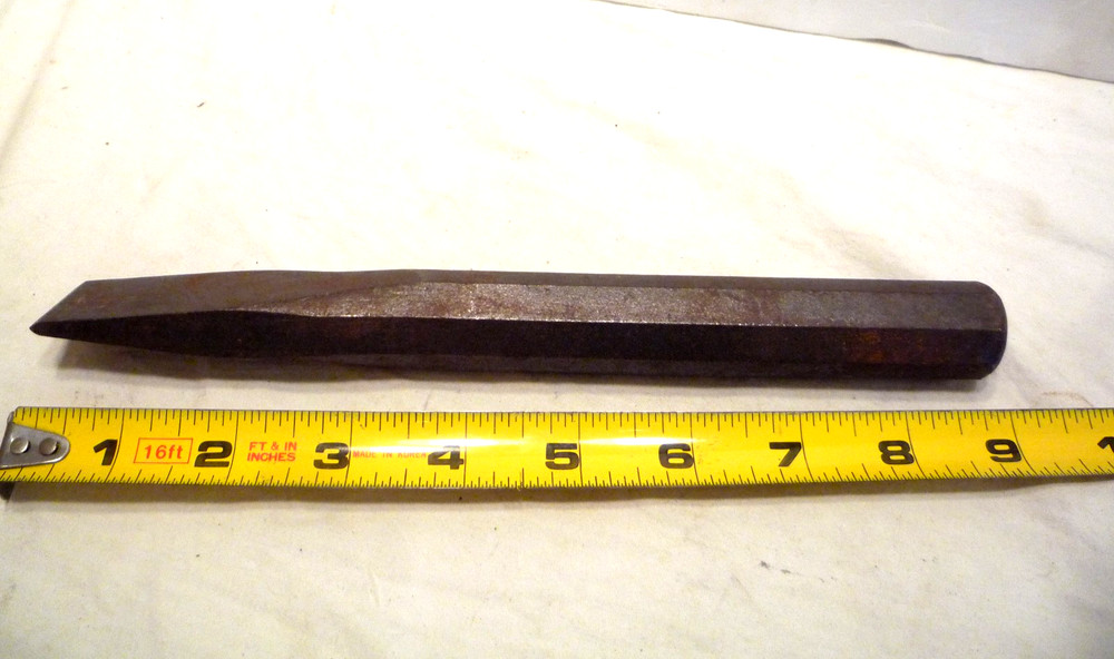 Tamco Heavy Duty Cold Chisel 1" x 9" hex shaft