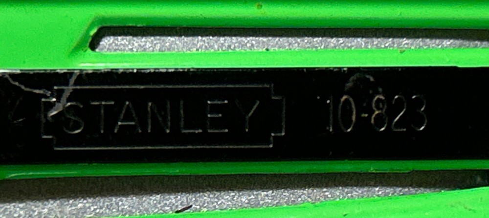 Stanley folding utility knife green 10-823