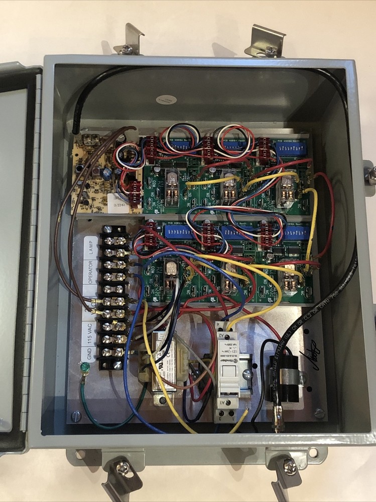 OVERHEAD DOOR Operator Division Door Control Systems A1210CHNF.