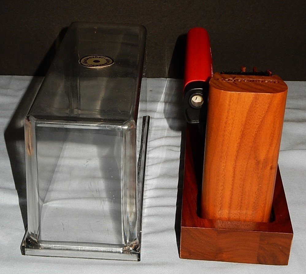 Discwasher Zerostat 3 - Disckit D4 SC-2 Record Cleaning Kit with Cover & Manual