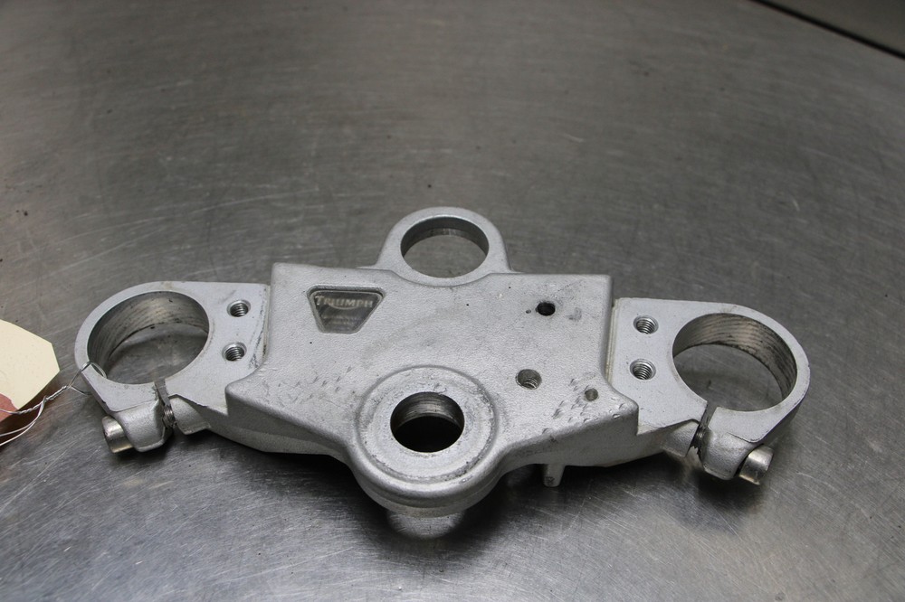98-04 TRIUMPH SPRINT Upper Triple Tree Clamp