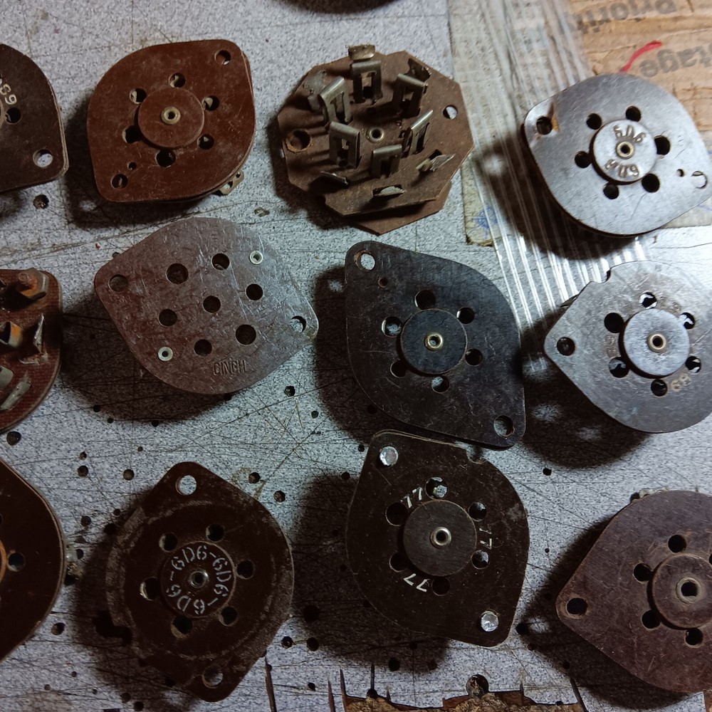 Sockets: 4, 5, 6, 7, PINS Problems? Contact me.