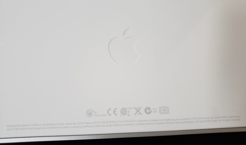 Genuine Apple A1314 Wireless Keyboard & Bluetooth Magic Mouse A1296 TESTED