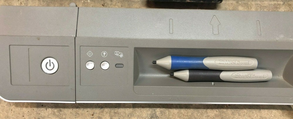 Smart Technologies White Board & Projector - 88 inch Smart Board Including Tray