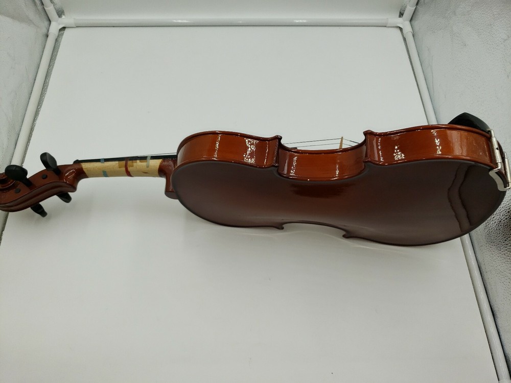 Handmade Violin with Bow & Case LOCAL PICKUP'S. ONLY !!!