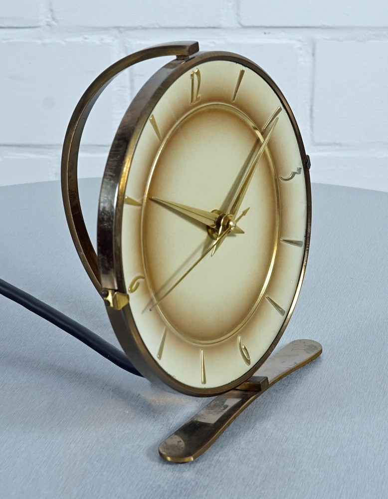 elegant FUTE brass clock table clock electric with creeping second 1950s