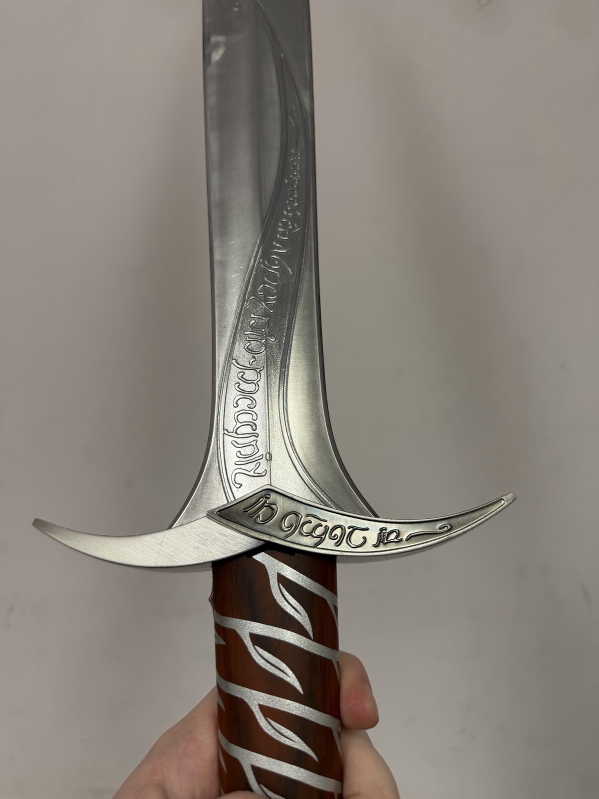 Master Replicas Lord of the Rings Collectible Sting Sword FX LR-200 LOTR Glows