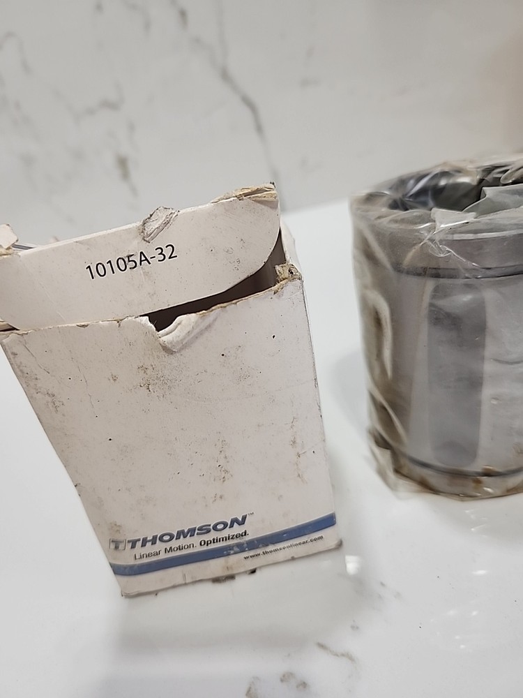 NEW!! THOMSON A324864 Ball Bushing