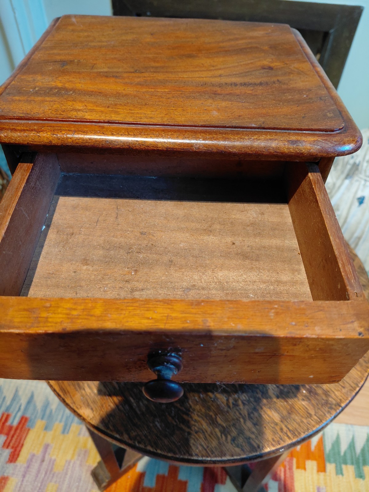 A Victorian Apprentice Piece Chest Of Drawers, Desktop 3 Drawers In Mahogany.