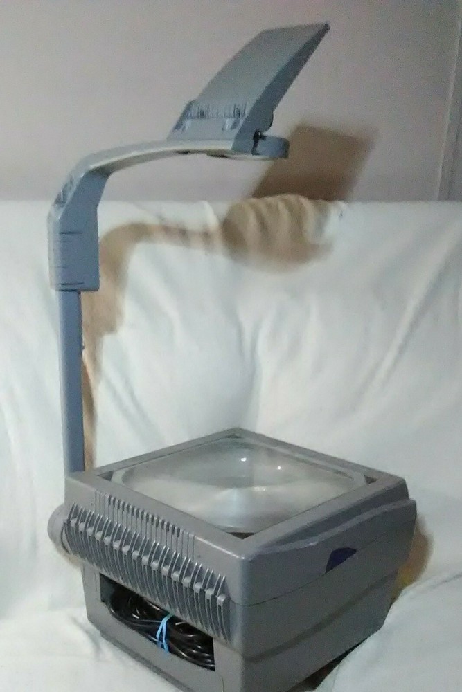 Apollo V16000 Horizon 2 Overhead Projector