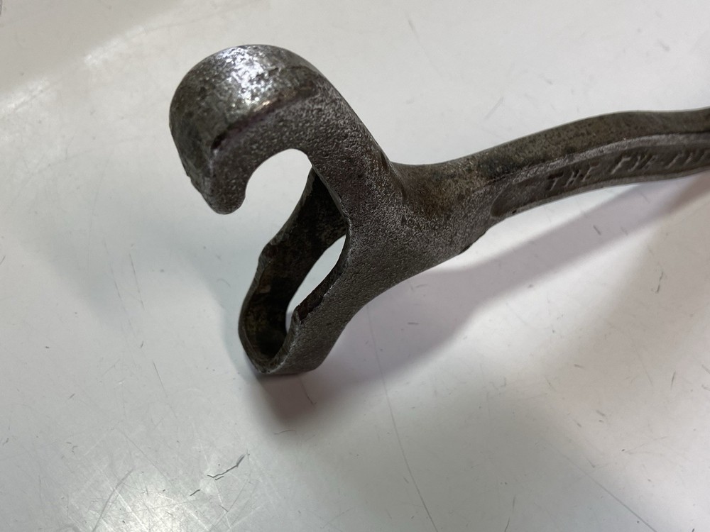 Fyr-Fyter Co WS20 Hydrant tool