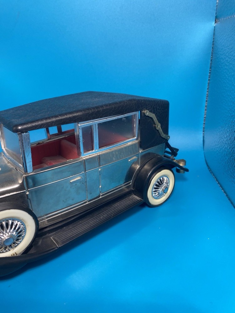 1928 Lincoln Model L Transistor AM Radio - Solid State