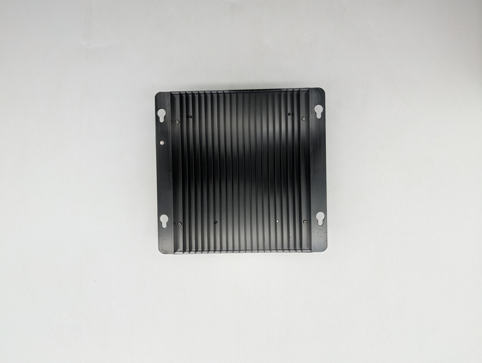 Dometic 40A MPPT Solar Controller RV Compatible (SC-DB-MPPT-40-12) - Black