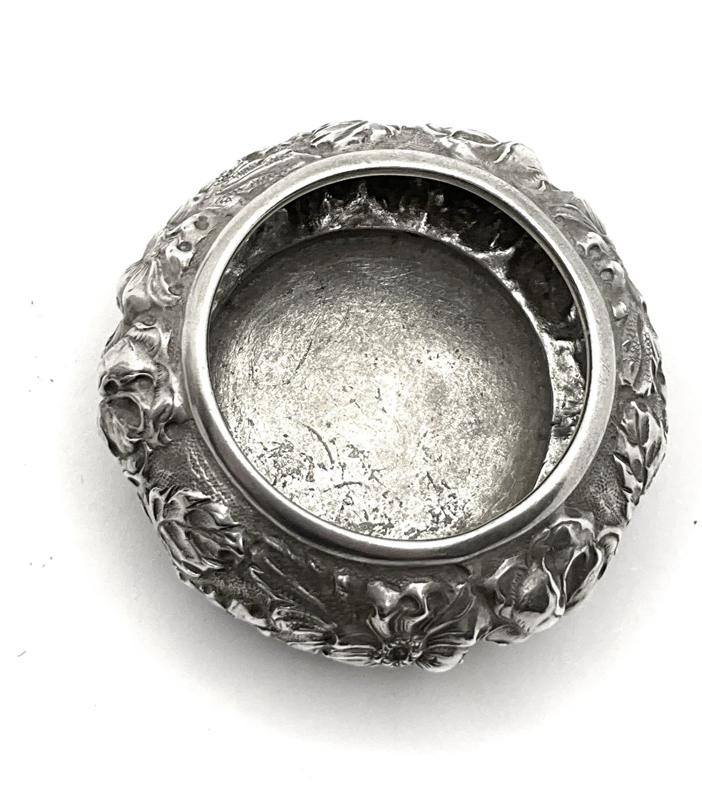 Antique Stieff Rose Repousse Sterling Silver Open Salt Cellar & Pepper C-1920