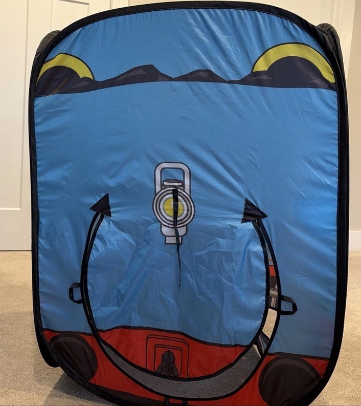 Thomas The Train Pop Up Tent- Indoor Play Tent- For Toddlers- Excellent Cond
