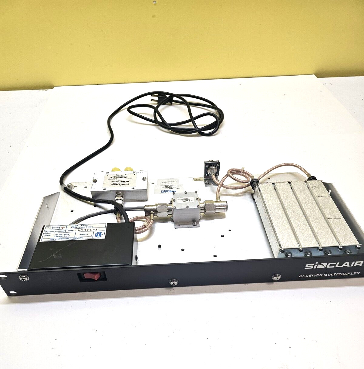Sinclair RM305-204G1B UHF Receiver Multicoupler RM305