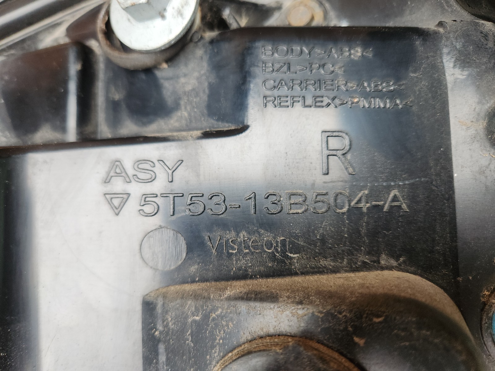 2005 2006 2007 MERCURY MONTEGO RH Right Passenger TAIL LIGHT LAMP TAILLIGHT OEM