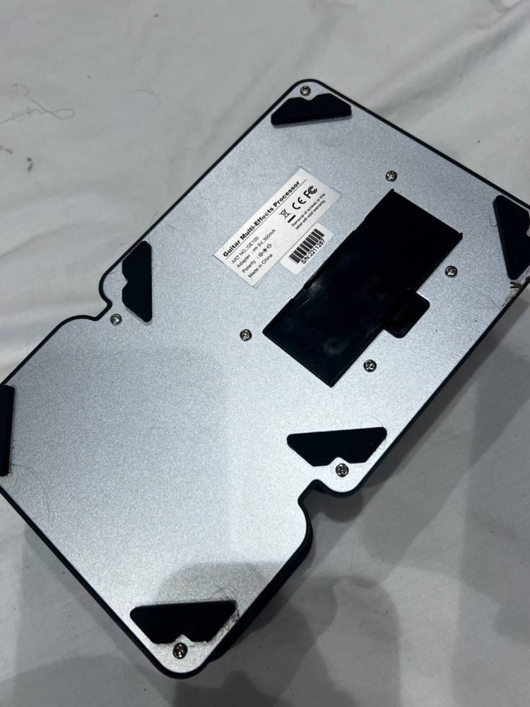 MOOER GE100 Guitar Multi-effects Processor Effect Pedal + Loop Recording-R2