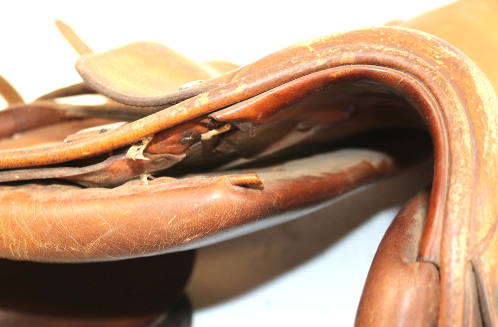 English Saddle