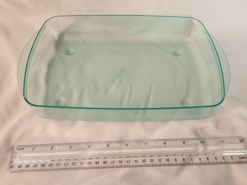 10" 6 Cup Container Replacement Vintage Tupperware 3381B-2