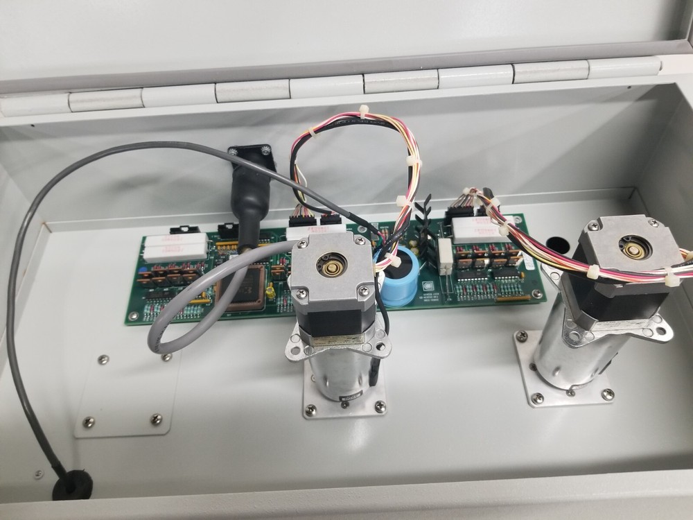 Dionex SS80 Sample Selector Process Analyzer Enclosure