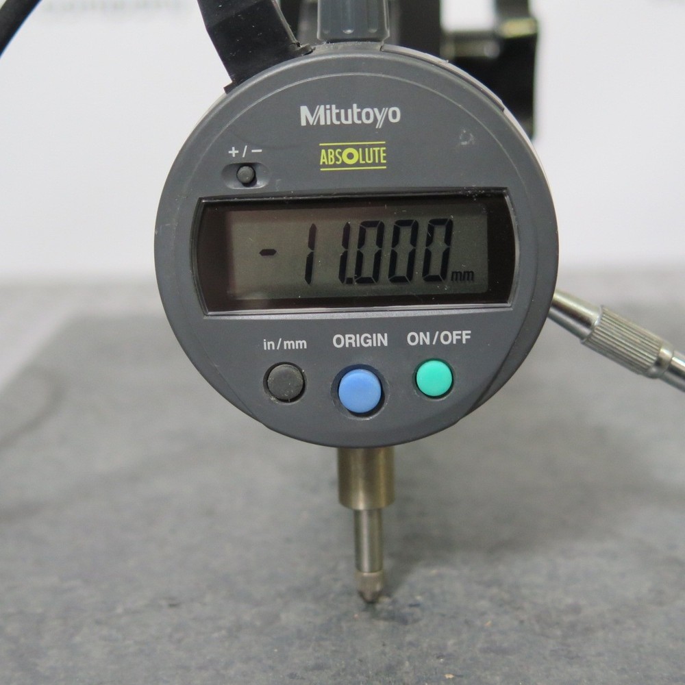 R201909 Mitutoyo Dial Indicator w/ Stand & CDI Granite Base