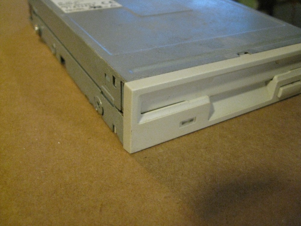 SONY MPF920 FLOPPY DISK DRIVE internal