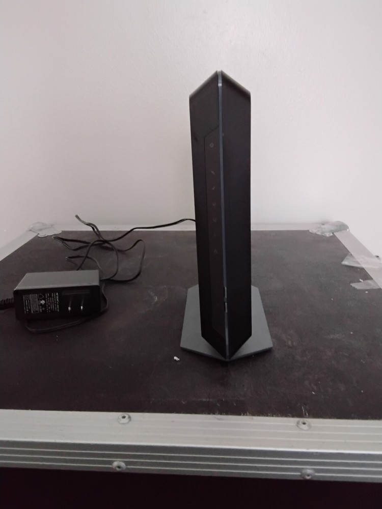 Netgear AC1900 C7000v2 Wifi Cable Modem Router
